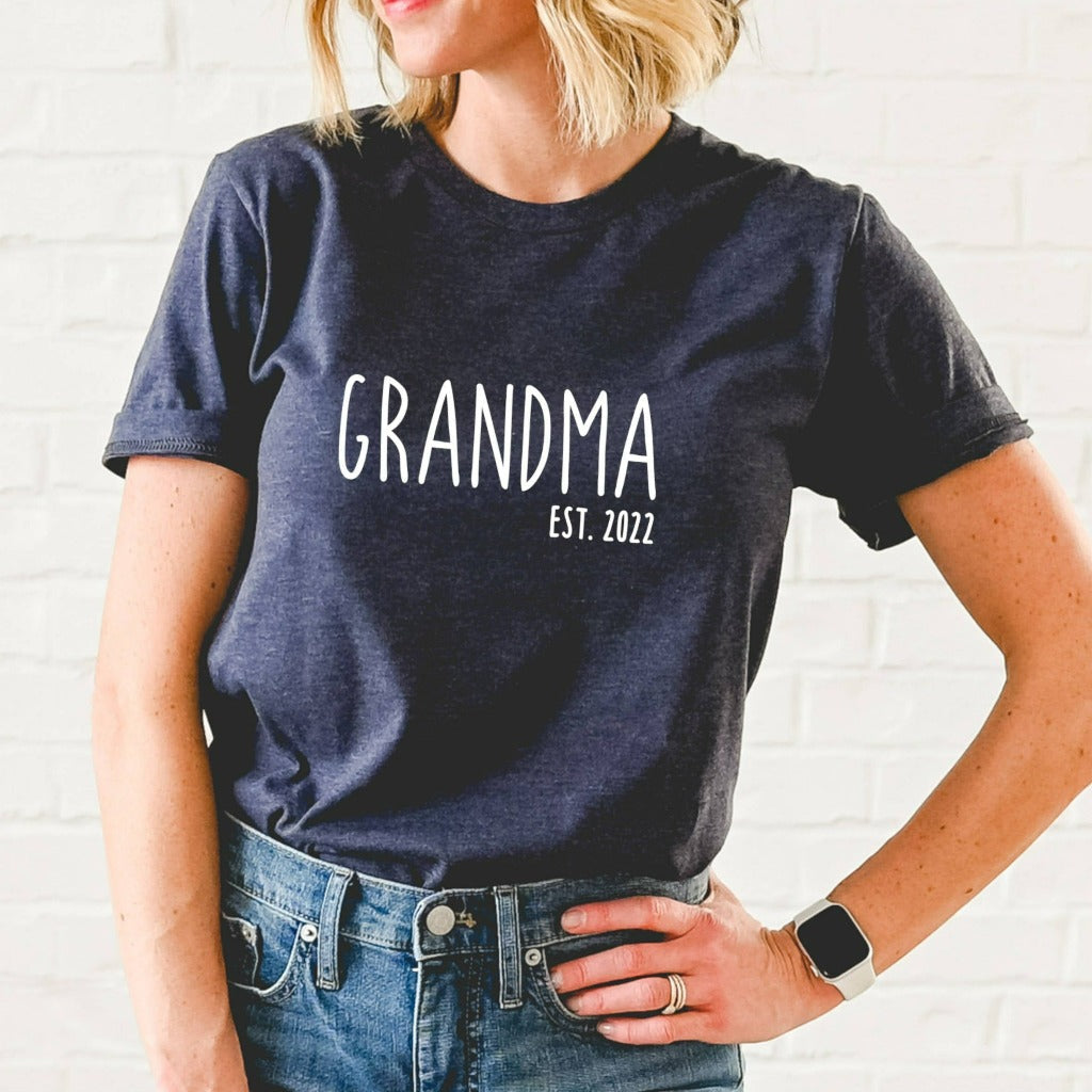 Personalized Grandma Established Shirt, Gift for New Grandma, Mother's Day Gift for Grandma