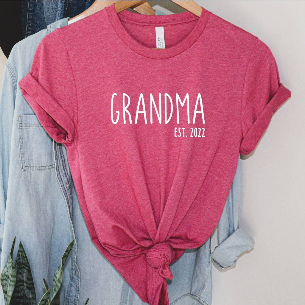 Personalized Grandma Established Shirt, Gift for New Grandma, Mother's Day Gift for Grandma