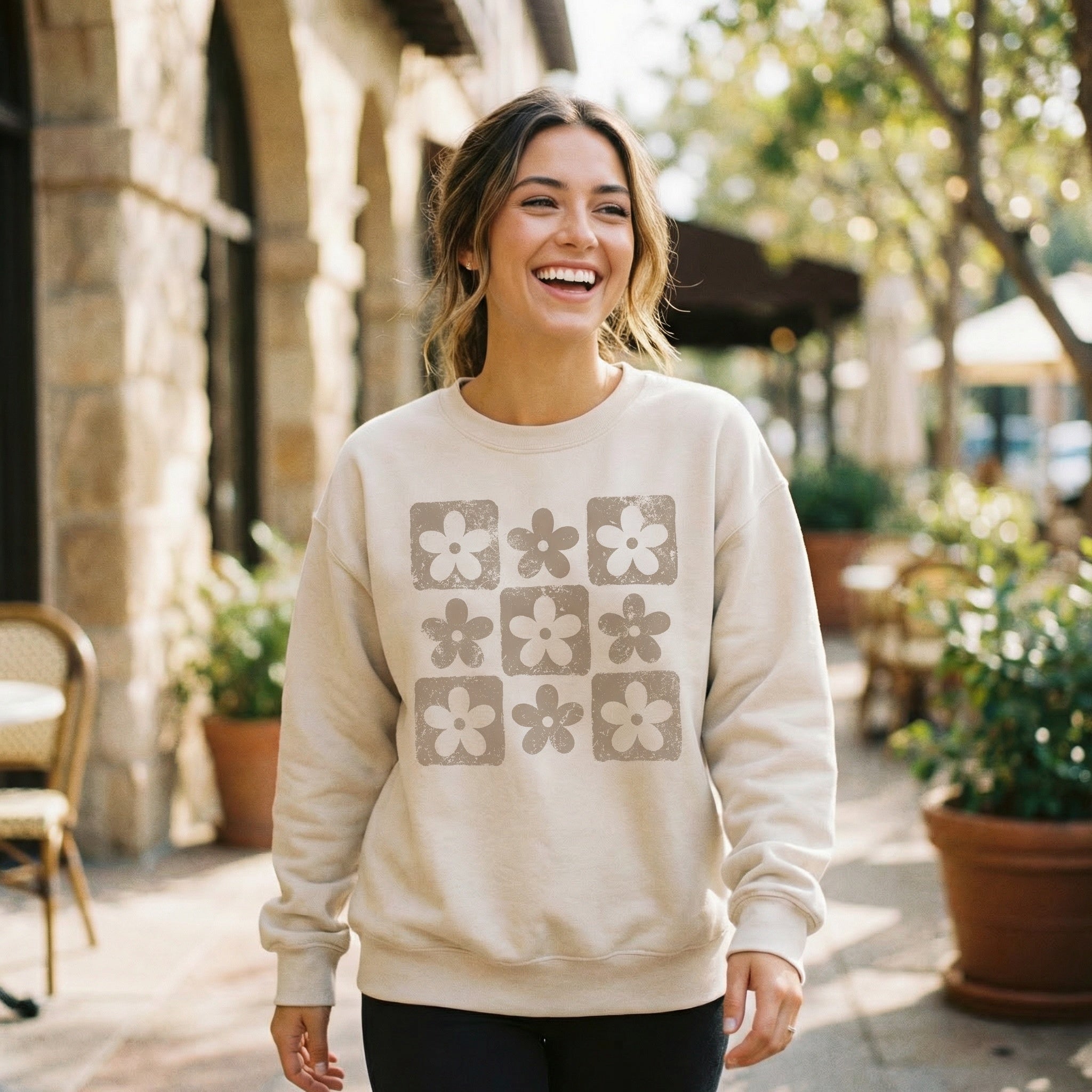 Retro Checkered Flowers Sweatshirt